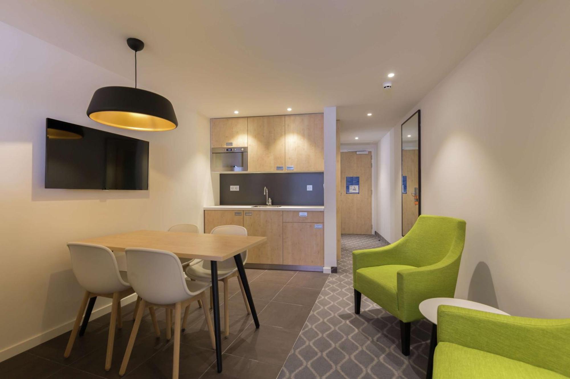 Hampton By Hilton Antwerp Central Station מראה חיצוני תמונה