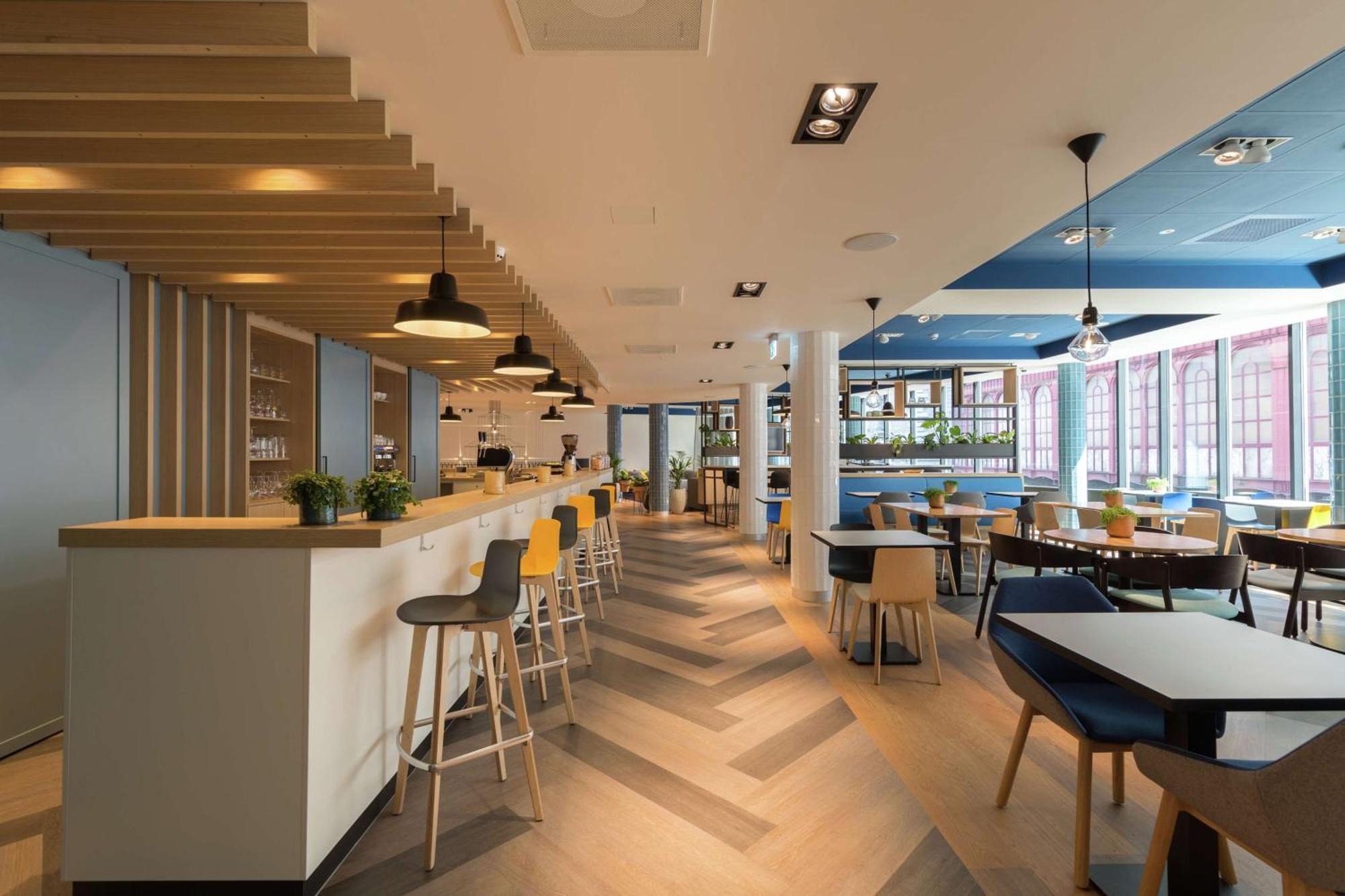 Hampton By Hilton Antwerp Central Station מראה חיצוני תמונה