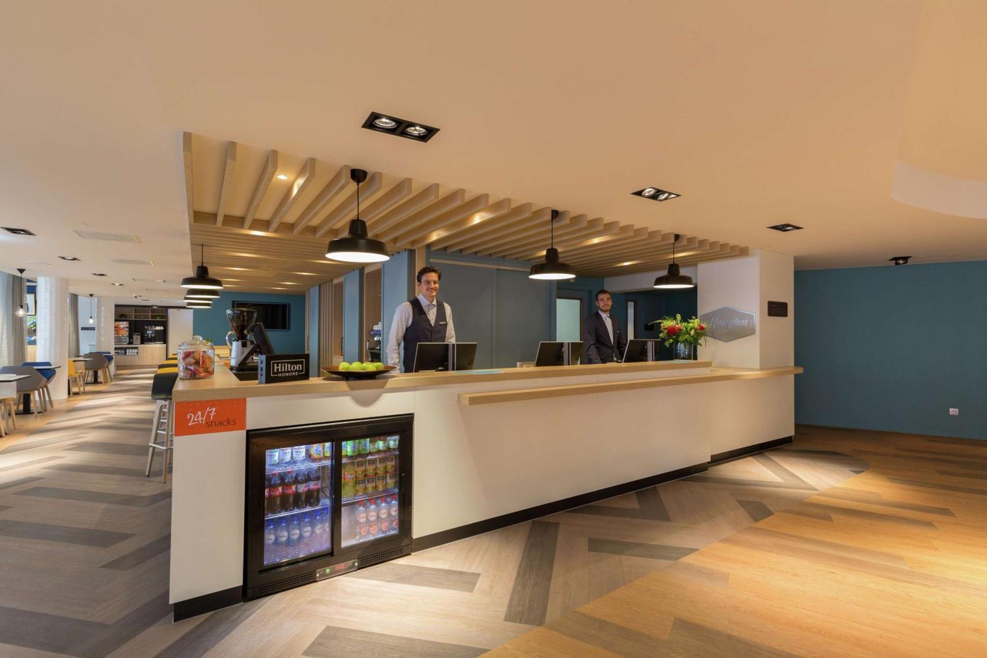 Hampton By Hilton Antwerp Central Station מראה חיצוני תמונה